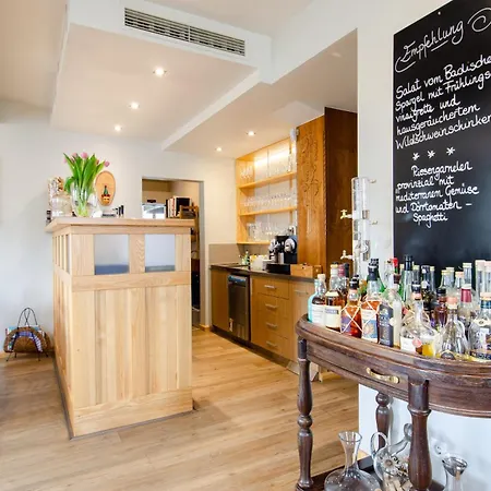 Guest house 'in Vino Veritas' Haslach im Kinzigtal